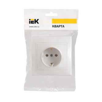 Розетка встраиваемая IEK Кварта РС10-3-КБ, с заземлением, 16 А, 250 В, IP20, белая