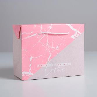 Пакет-коробка подарочный Дарите Счастье Love 4295848, 23 x 18 x 11 см